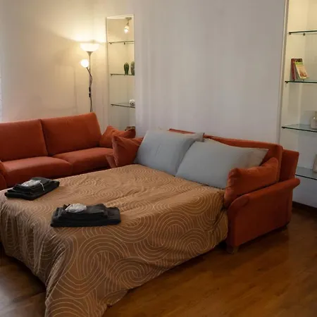 Piazza San Secondo-dimora Con Terrazza- Wi-fi E Ac