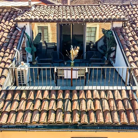 Apartman Piazza San Secondo-dimora Con Terrazza- Wi-fi E Ac *